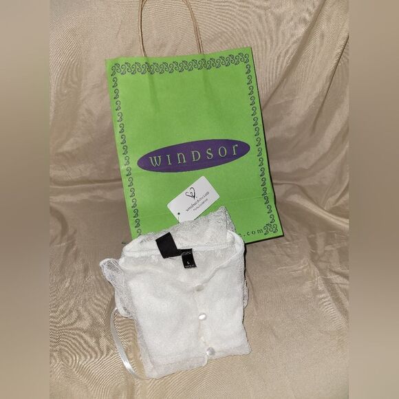 Lace crop top - Picture 7 of 11